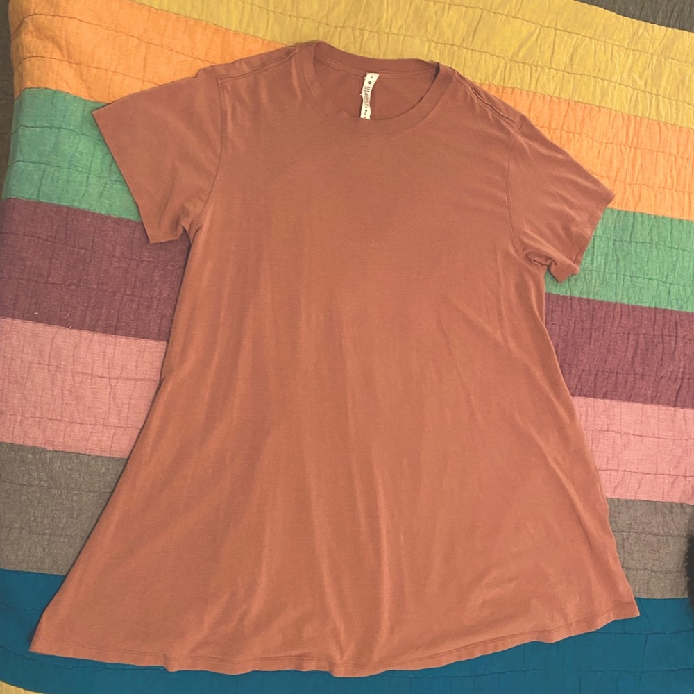 Lululemon mauve shirt dress
